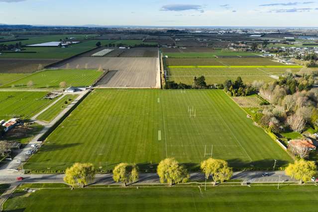 Ranui, Lyndhurst Road Frimley_1