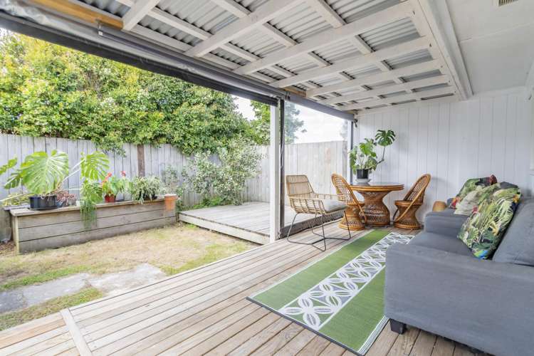 1/10 Ron Keat Drive Papakura_2