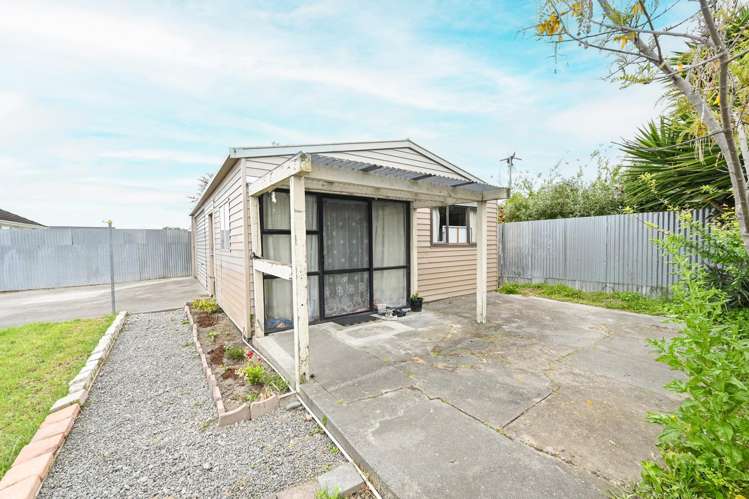 37 Constable Crescent Onekawa_17