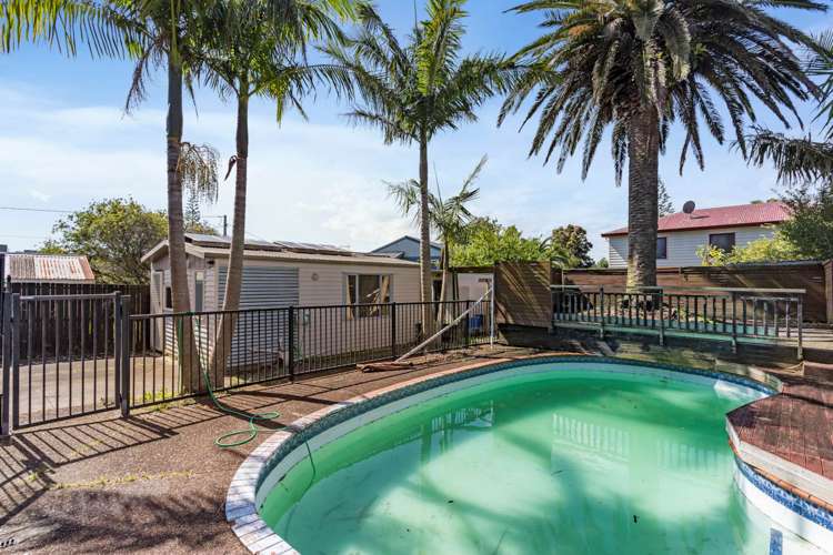 17 Vodanovich Road Te Atatu South_19