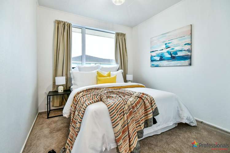 3 Serrano Place Clover Park_7