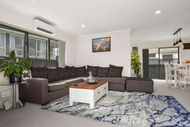 1/919 Whangaparaoa Road Manly_3