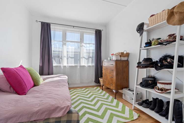 32 Kummer Crescent Masterton_8