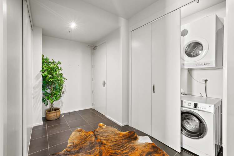 202/22 Liardet Street New Plymouth Central_14