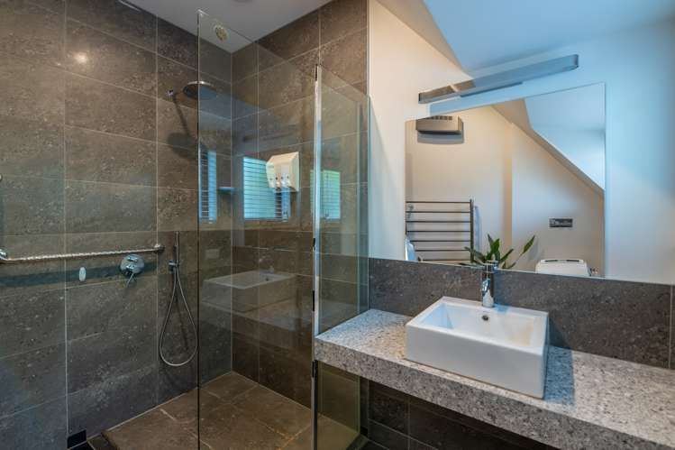 18/27 Cornwall Street Saint Albans_7