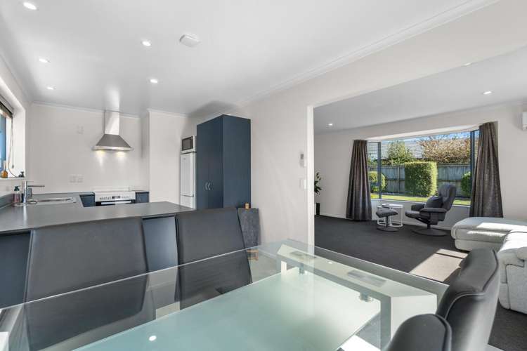 9 Farnborough Drive Nawton_2