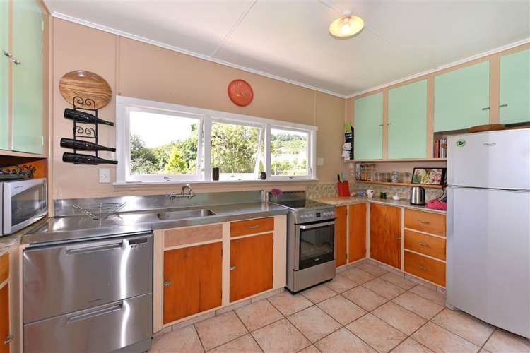 79 Eighty Eight Valley Road Wakefield_10