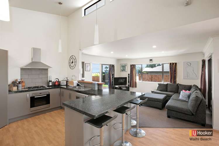 104 Koutunui Road Athenree_1