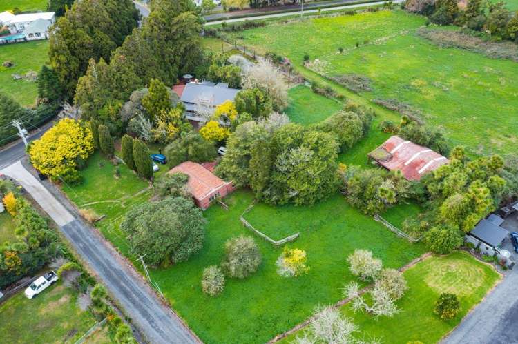 130 Boord Crescent_2