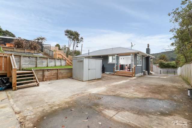 16 Bull Avenue Wainuiomata_1