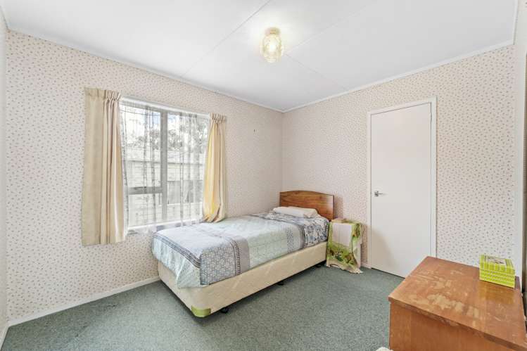 7 Joydon Place Stanmore Bay_14