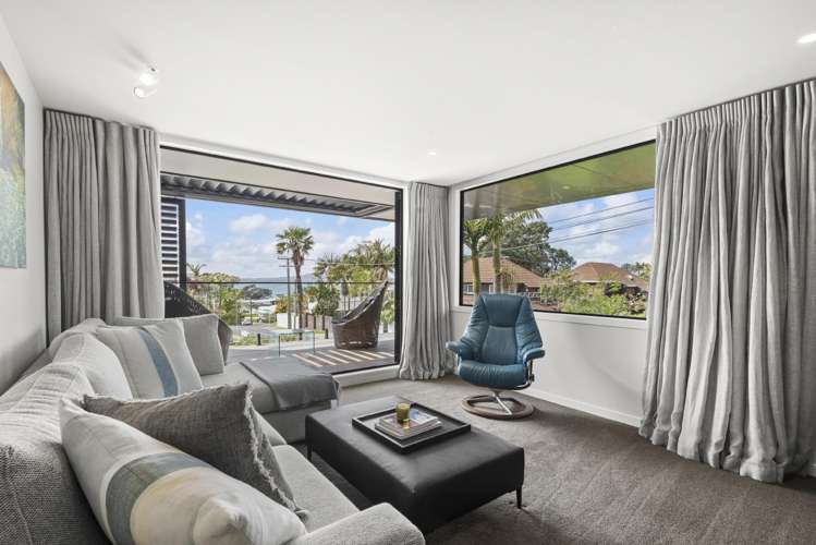 1/8 Blomfield Spa Takapuna_2