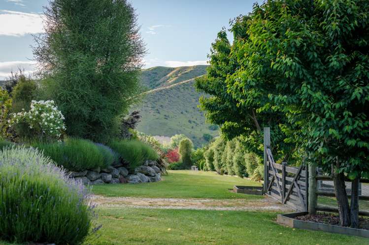 78 James Road Cardrona_19
