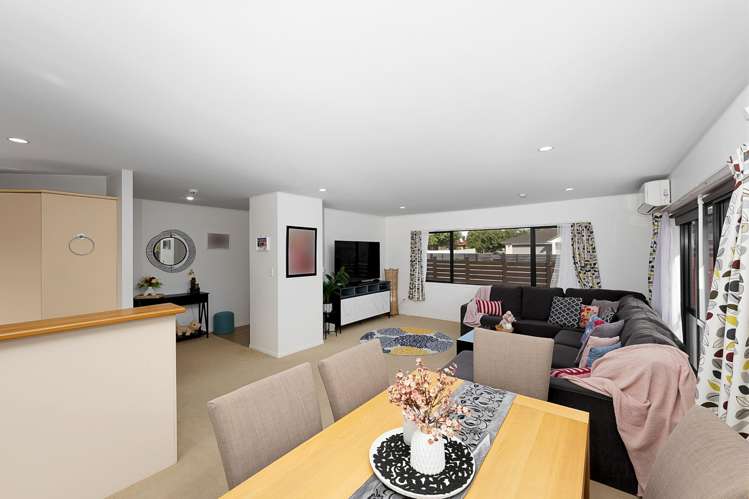 32 Munroe Road Ranui_13