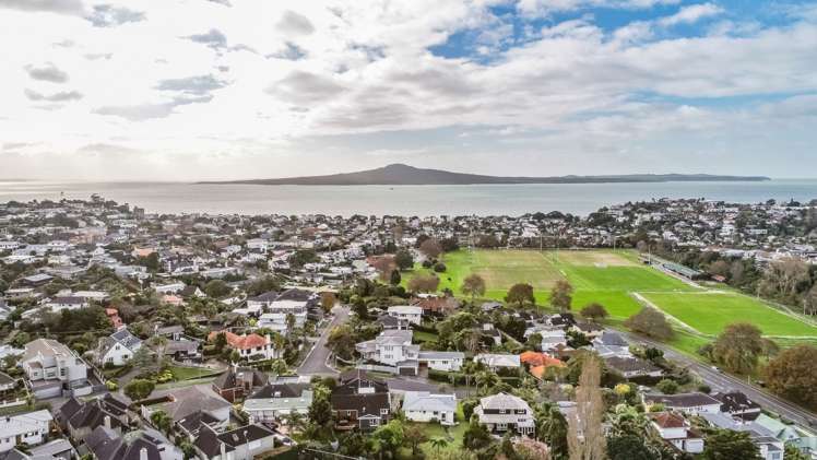 17 Godfrey Place Kohimarama_27