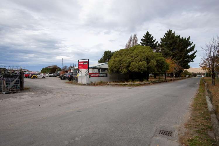 125 Maces Road & 16 Raymond Road Bromley_31