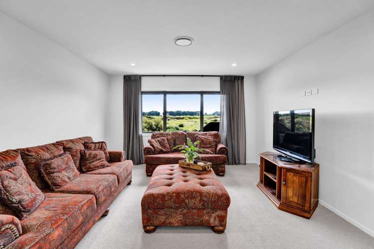 661 Manaia Road Manaia_19