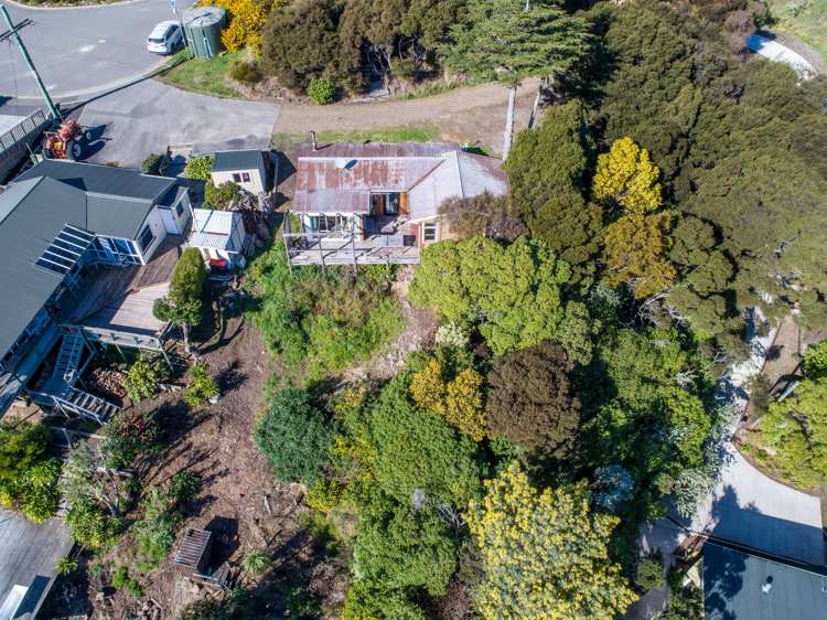 38 Kotare Lane Takamatua_11