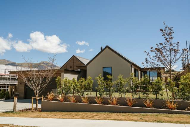 11 Cambrian Street Wanaka_2