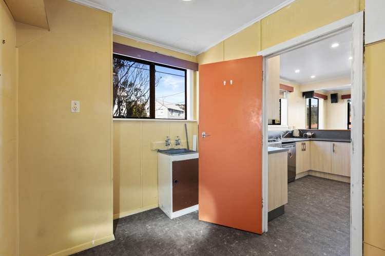 3 Taiaroa Street Strathmore Park_9