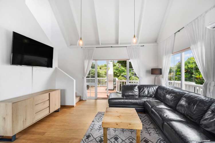 2/56 Nigel Road Browns Bay_5