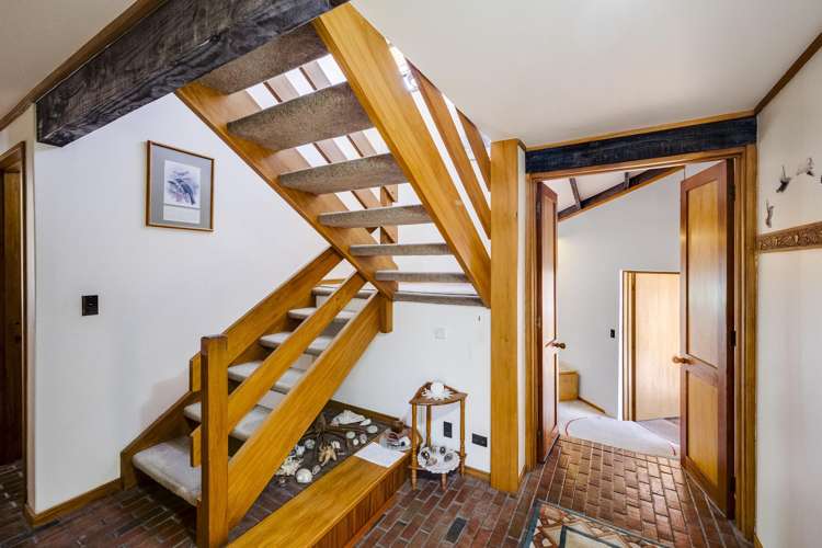 34 Roslyn Road Bluff Hill_17
