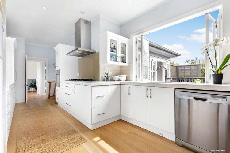 29 Harapaki Road Meadowbank_2