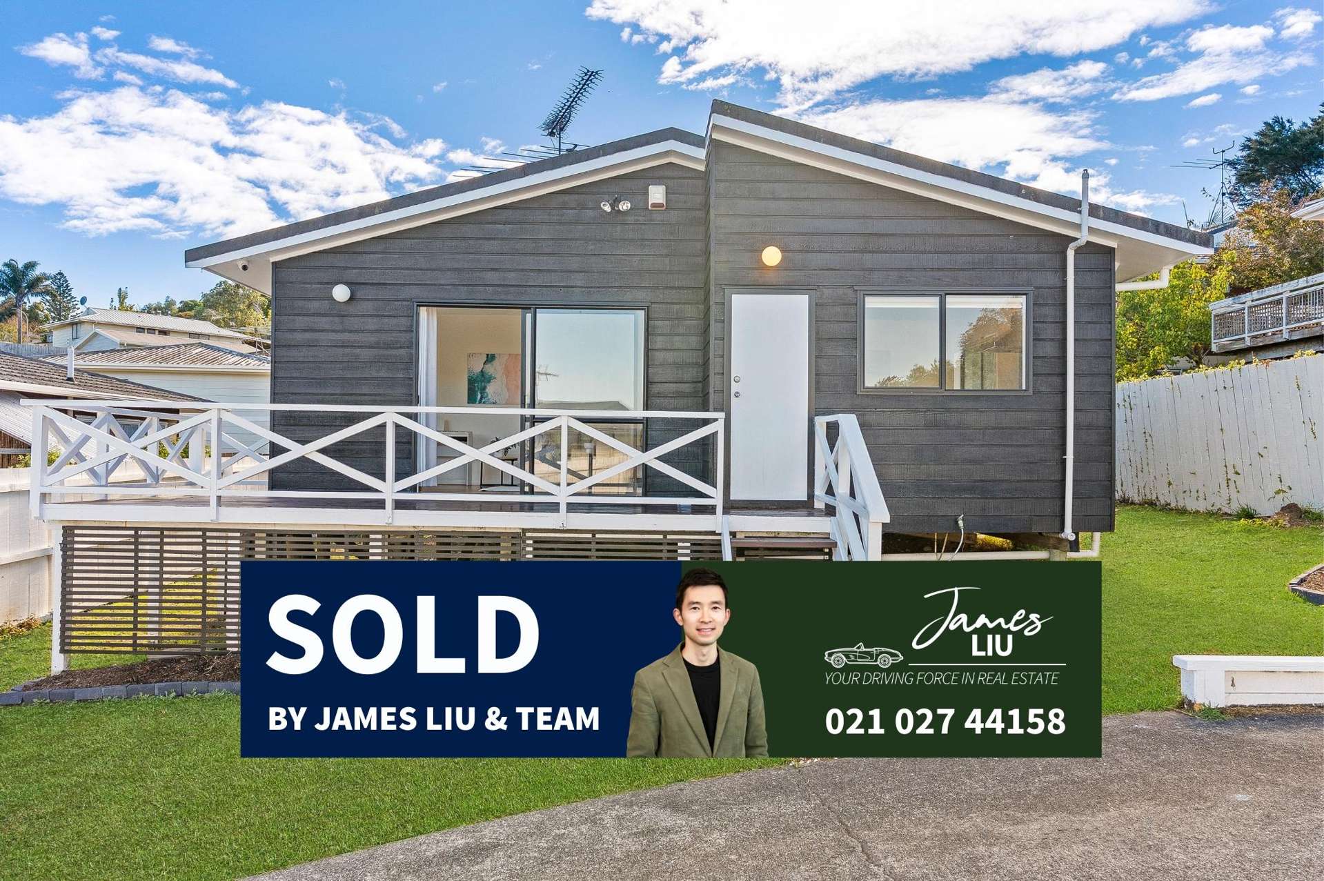 2/135 Spinella Drive Bayview_0