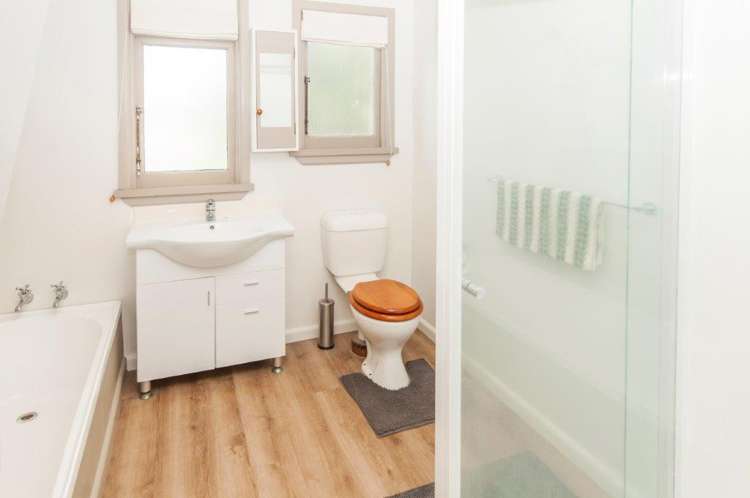 49 High Street Southbridge_10