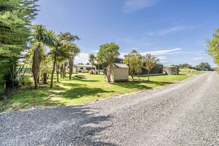 99 Black Road Otatara_19