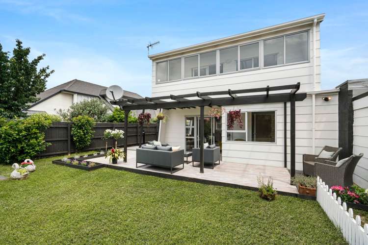 1/33 Hedge Row Sunnyhills_6