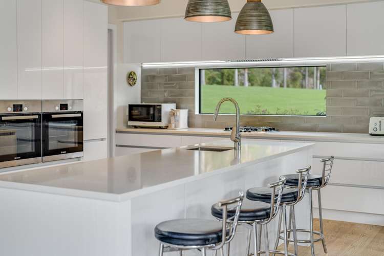 116 Augusta Drive Pauanui_4