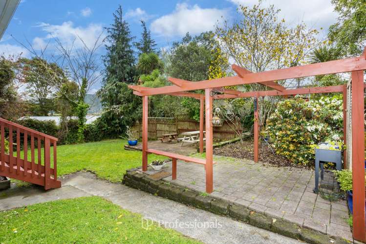 11 Monarch Grove Maoribank_14