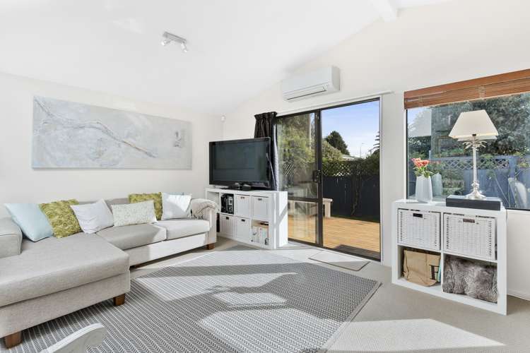 2/21 Lunn Avenue Mount Wellington_5