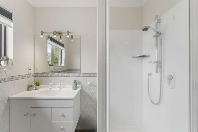 19 Te Urunga Place Acacia Bay_26