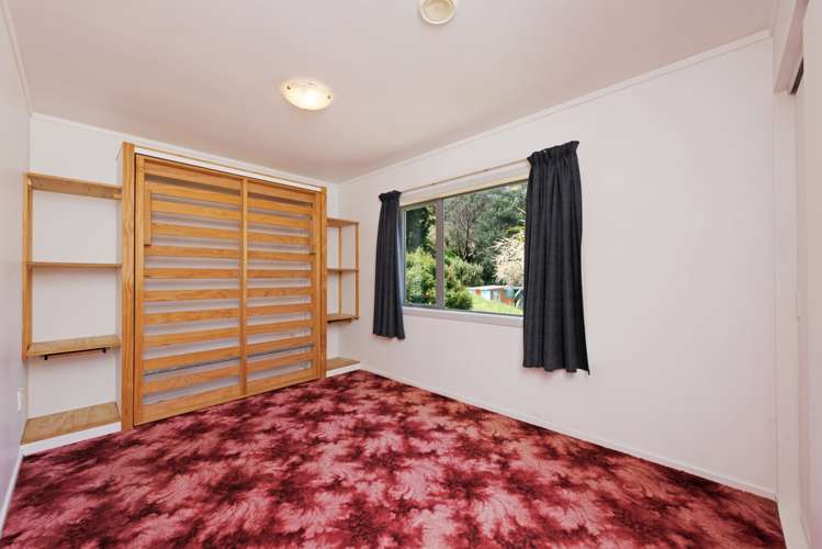 60 South Makara Road Makara_17