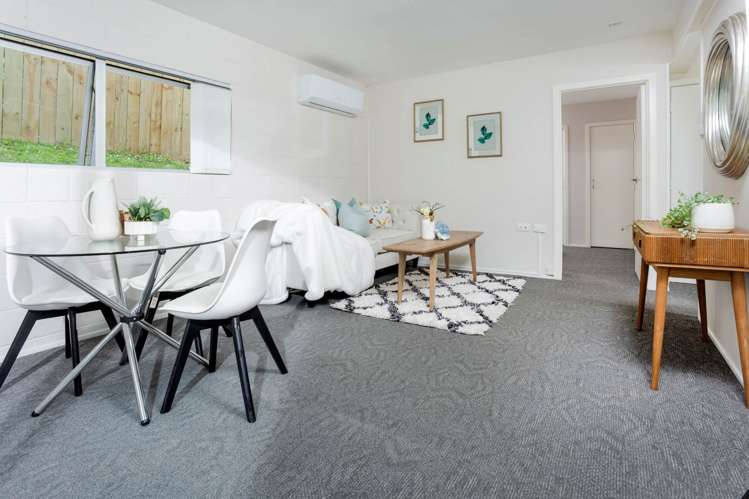 1 Phillipa Place Browns Bay_15