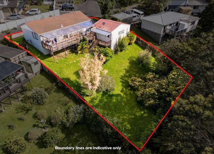 8 Angeline Place Massey_11