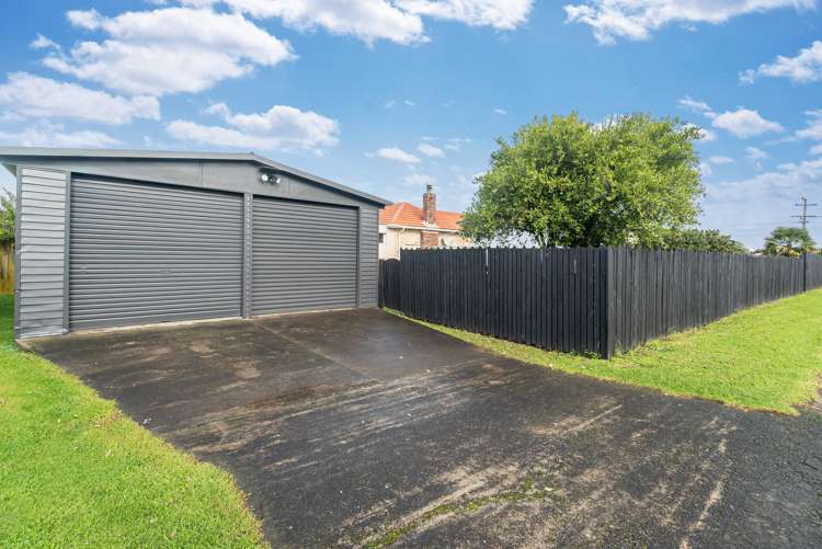 92 Ruawai Road Mount Wellington_15