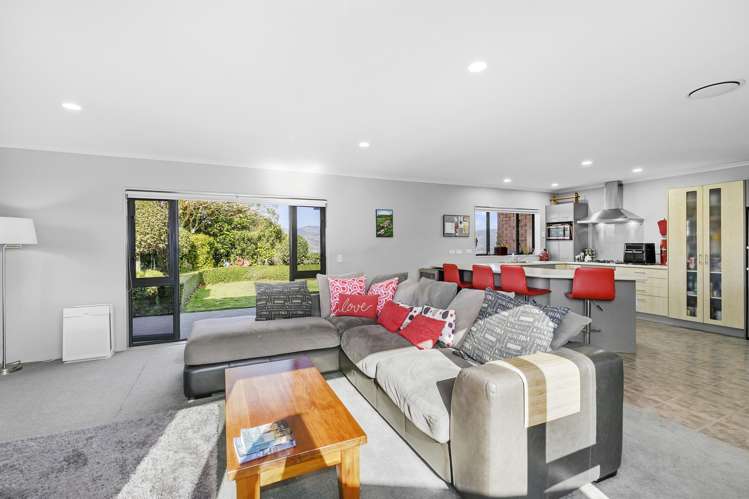 17 Garrett Place Riverstone Terraces_7