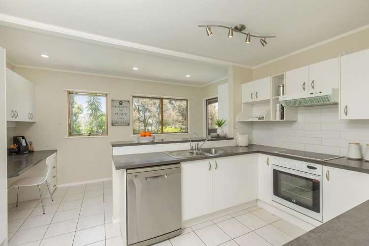 36 James Evans Drive Northcote_6