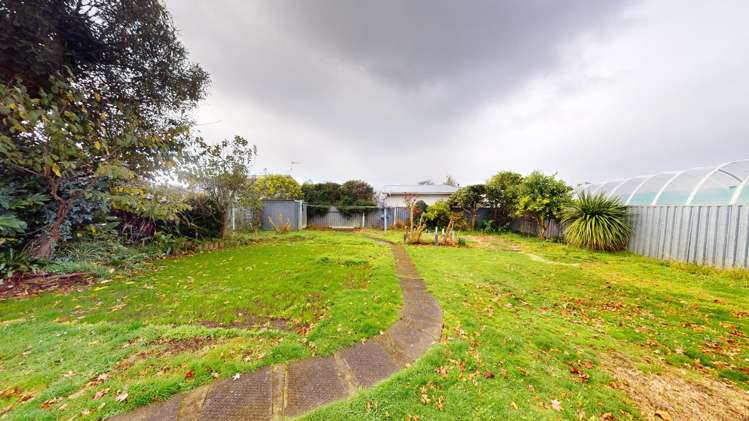 90 Surrey Road 1227_23