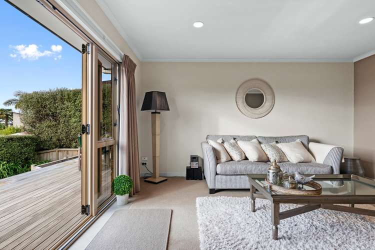 5 Riddington Rise Ohauiti_8