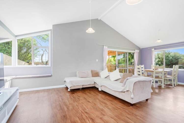 176a Cascades Road Pakuranga Heights_9