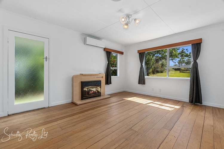 32 Bickerstaffe Road Maungaturoto_11