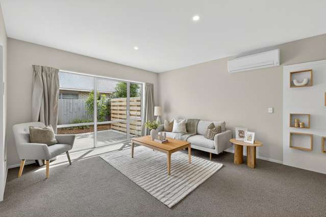 15 St Peters Close Woolston_2