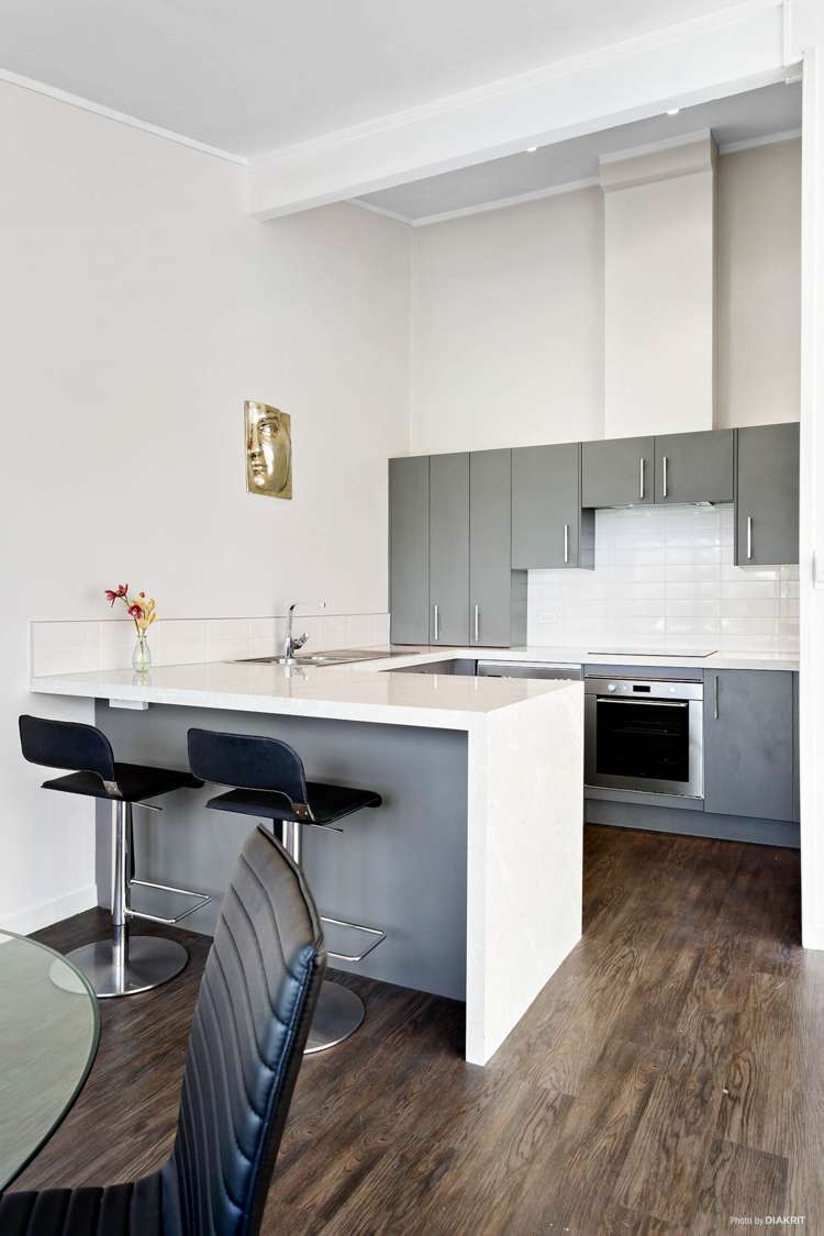 2/135 Exmouth Road Northcote_3