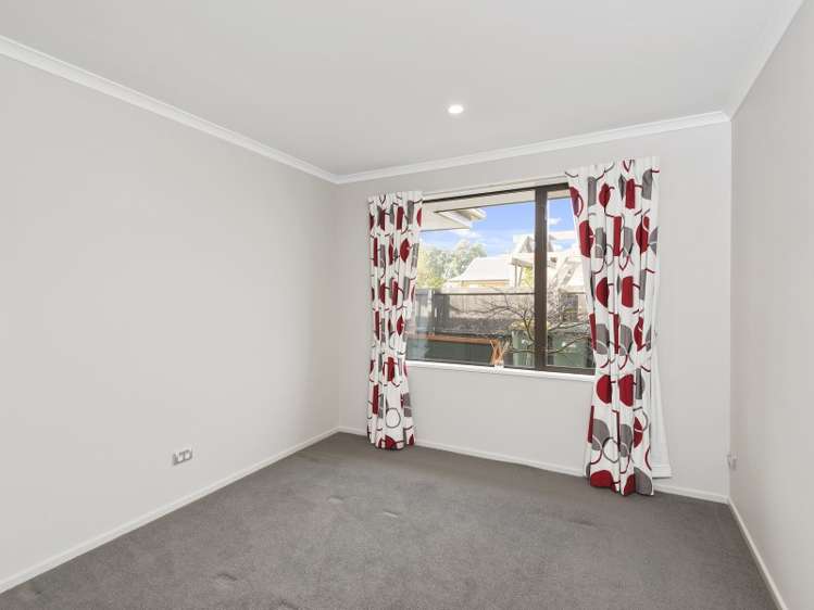 9 Curnow Way Rolleston_12