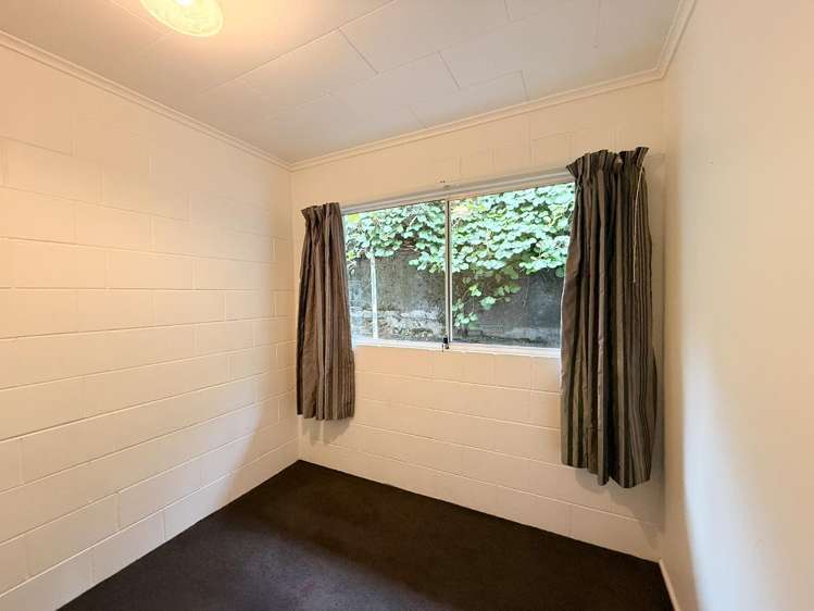 2/232 Rifle Range Road 11210_8