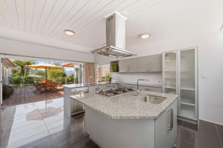 23 Boons Valley Road Waikawa_3